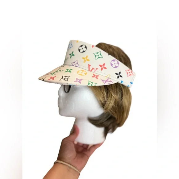 LV Vintage Murakami Visor for Men - Picture 6 of 9